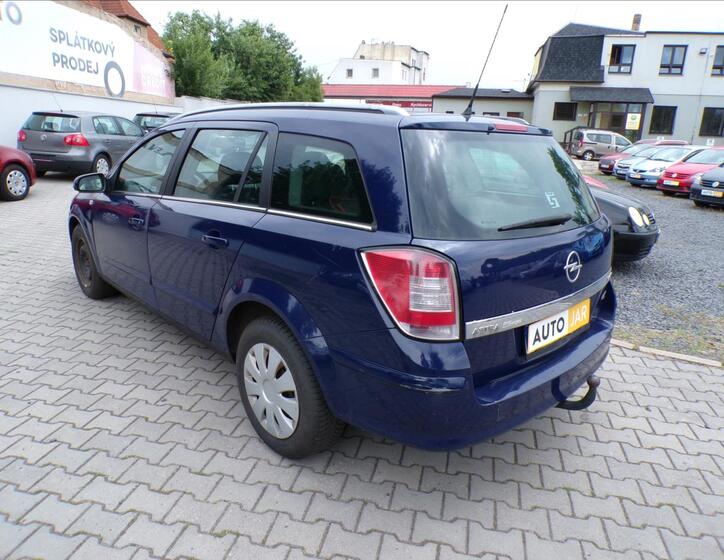 Opel Astra 4