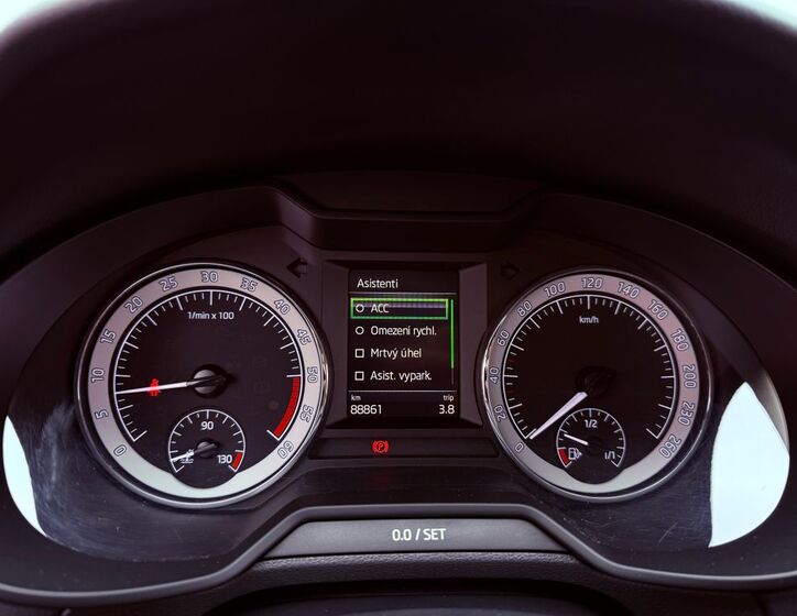 Škoda Octavia 16