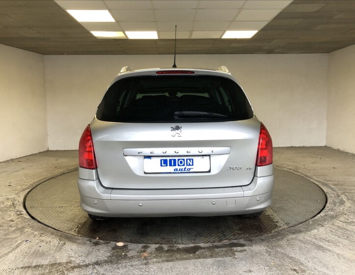Peugeot 308 6