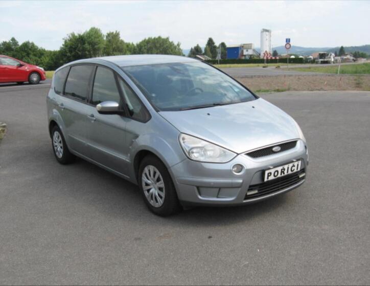 Ford S-MAX 3