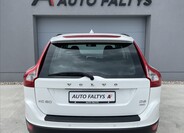 Volvo XC60 4