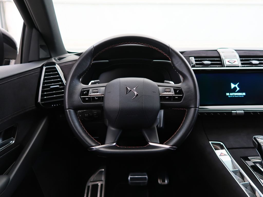 DS Automobiles DS7 Crossback