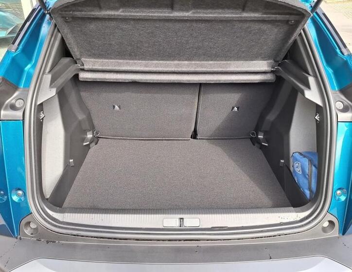 Peugeot 2008 6