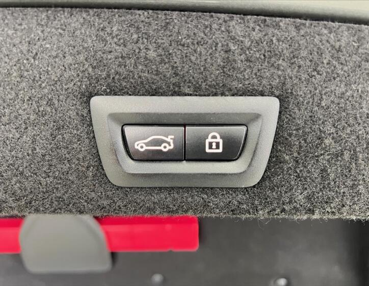 BMW Řada 7 41