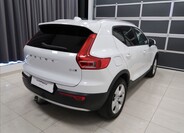 Volvo XC40 4
