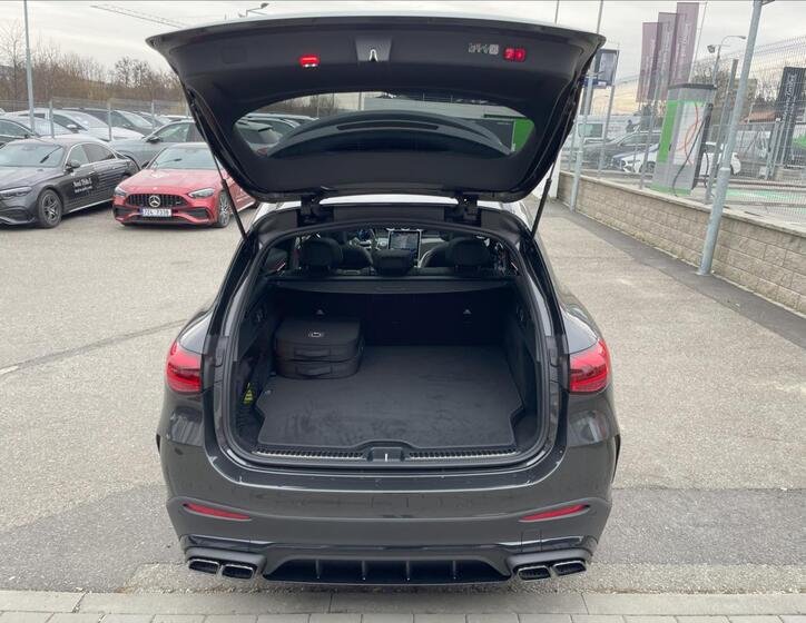 Mercedes-Benz GLC 17