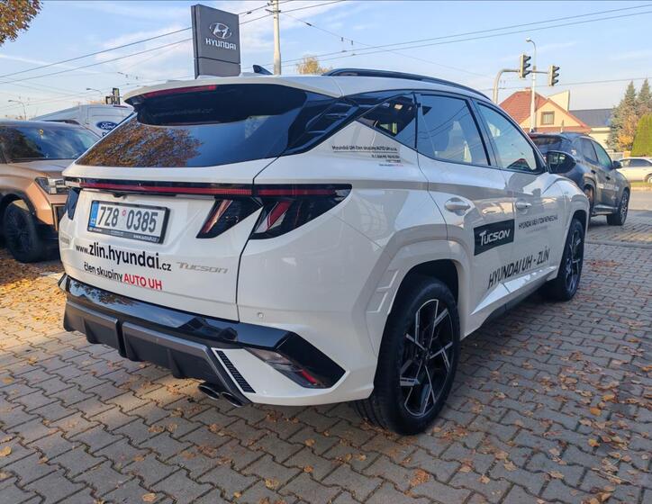 Hyundai Tucson 4