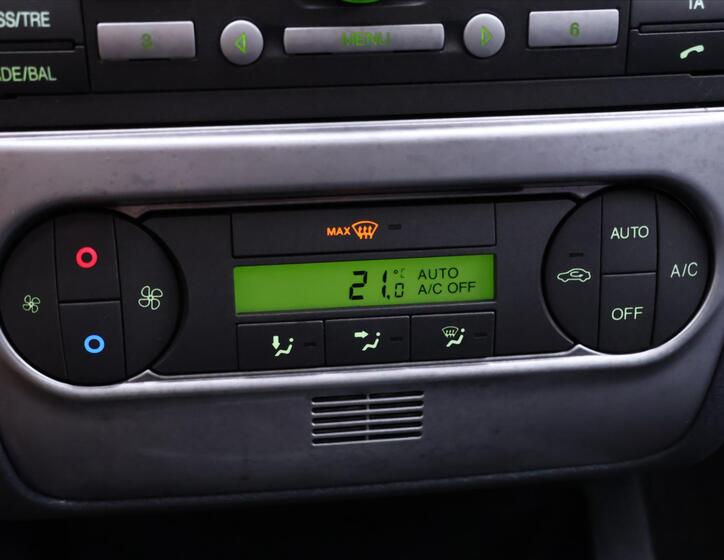 Ford Fusion 25