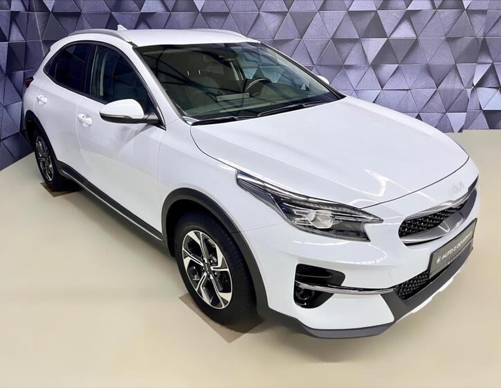 KIA XCeed 4