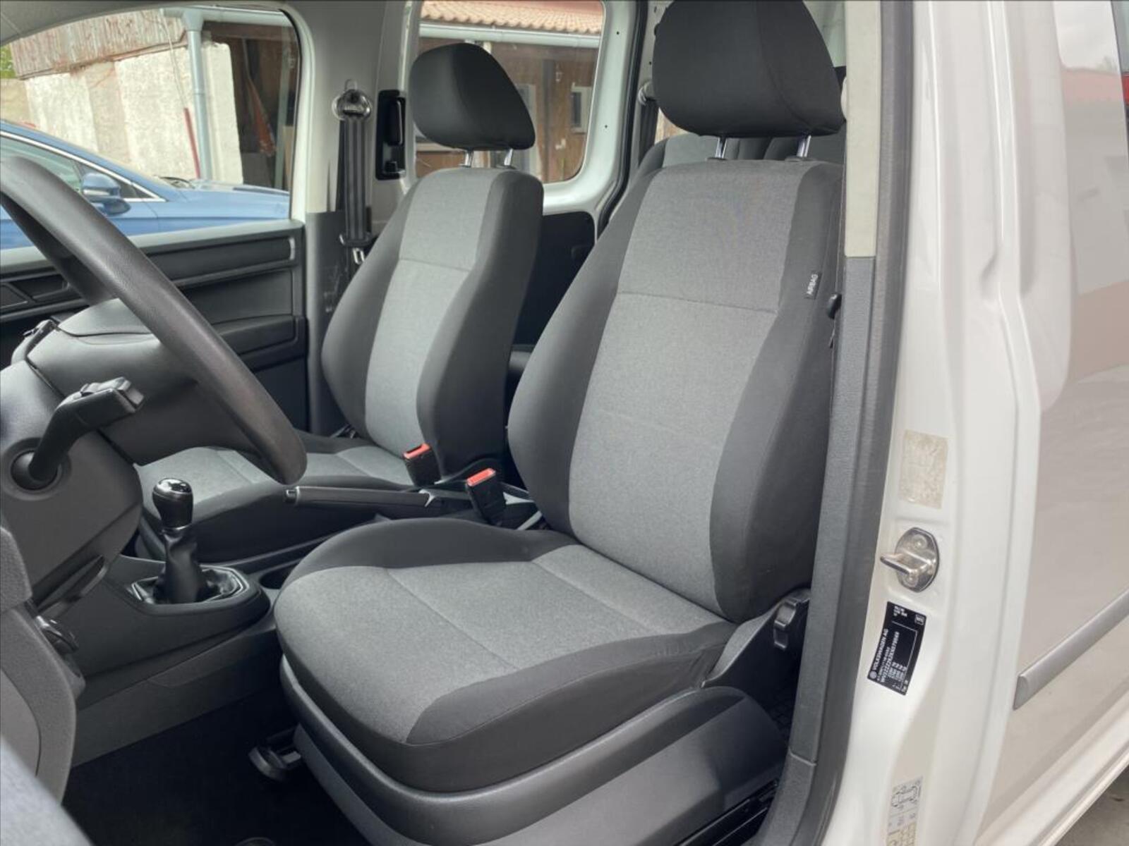 Volkswagen Caddy 10