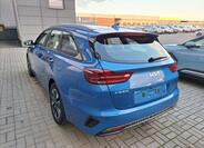 KIA Ceed 4