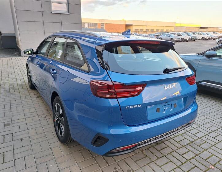 KIA Ceed 4