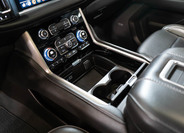 GMC Yukon 28