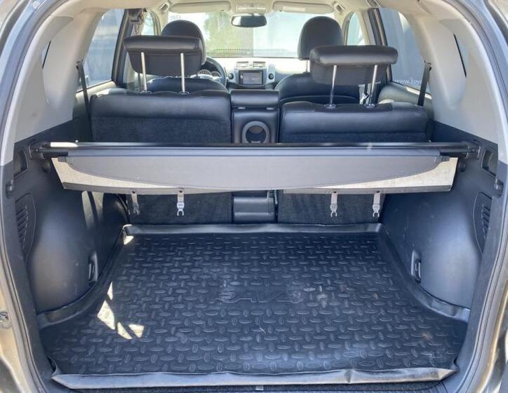 Toyota RAV4 31