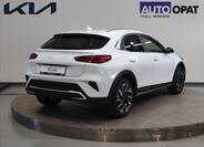 KIA XCeed 4