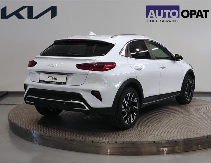 KIA XCeed 4