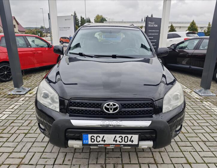 Toyota RAV4 9