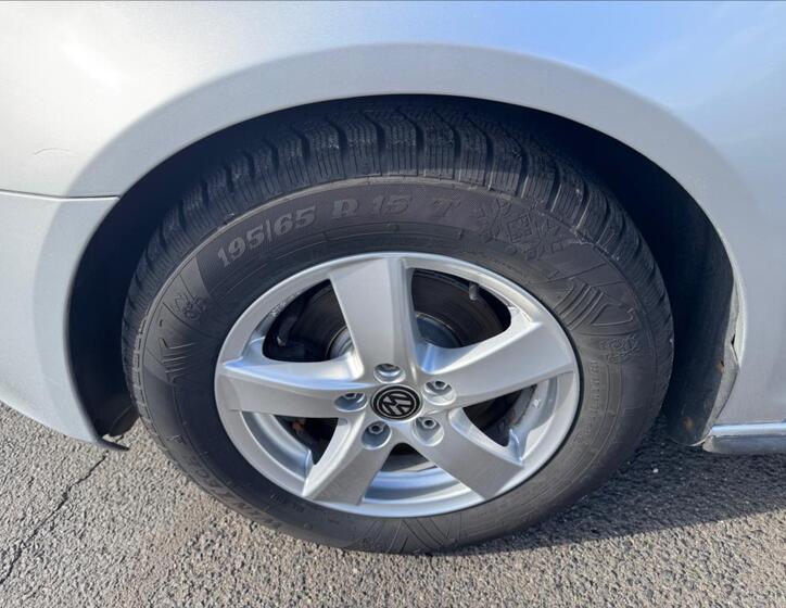 Volkswagen Golf 21