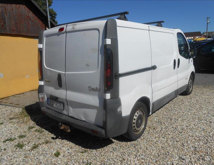 Renault Trafic 6