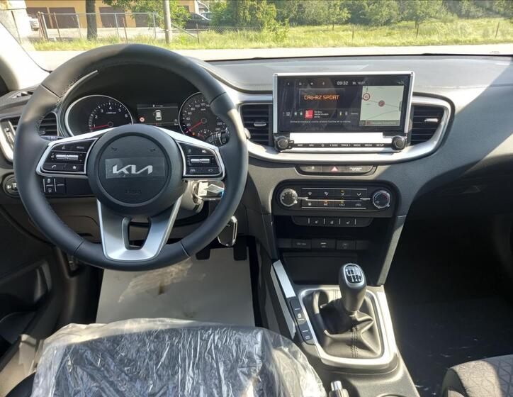 KIA Ceed 5