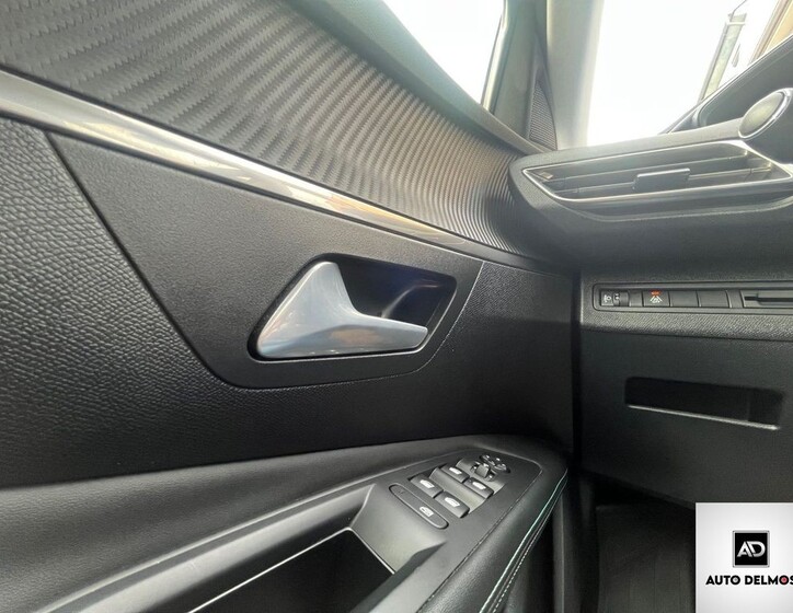 Peugeot 3008 67
