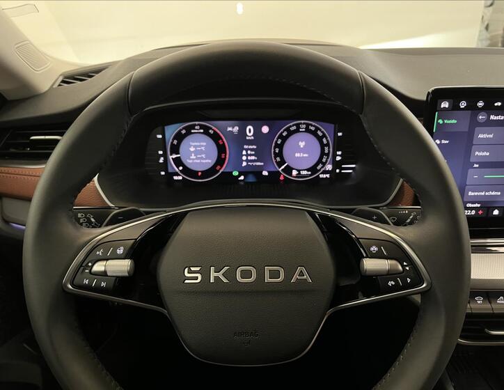 Škoda Octavia 16