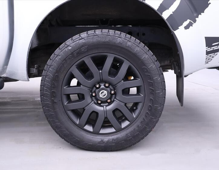 Nissan Navara 34