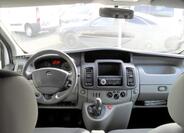 Opel Vivaro 21