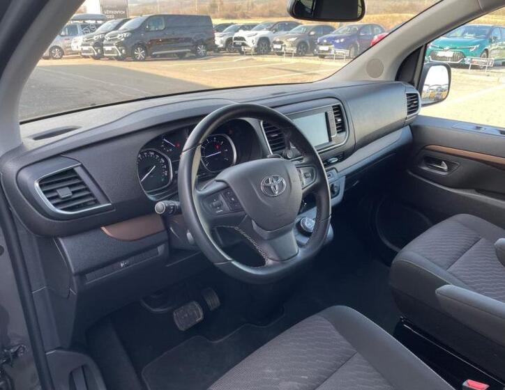 Toyota ProAce Verso 15
