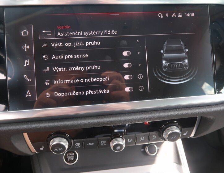 Audi Q3 38