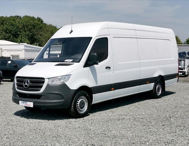 Mercedes-Benz Sprinter 1