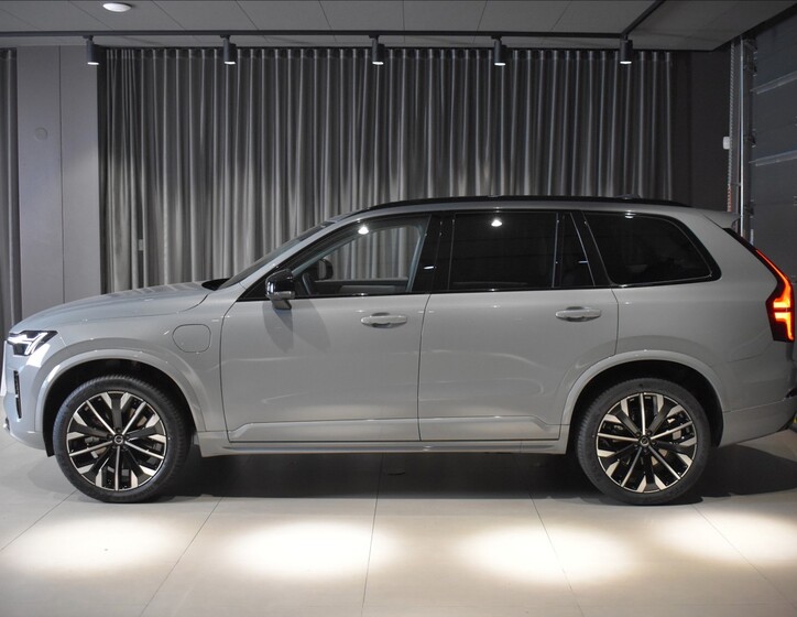 Volvo XC90 2
