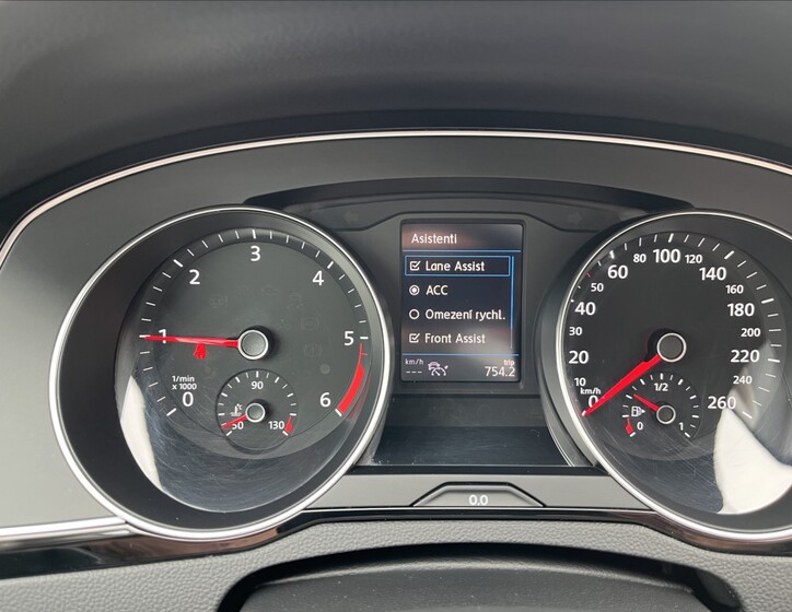 Volkswagen Passat 32