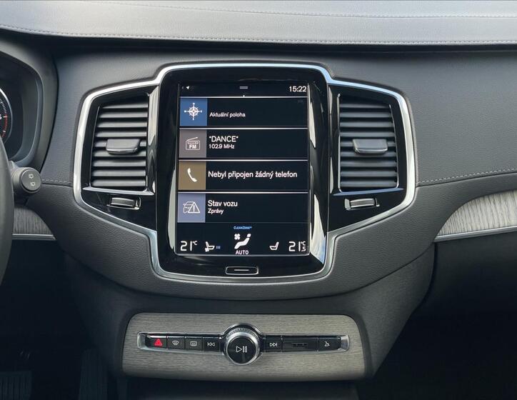 Volvo XC90 11