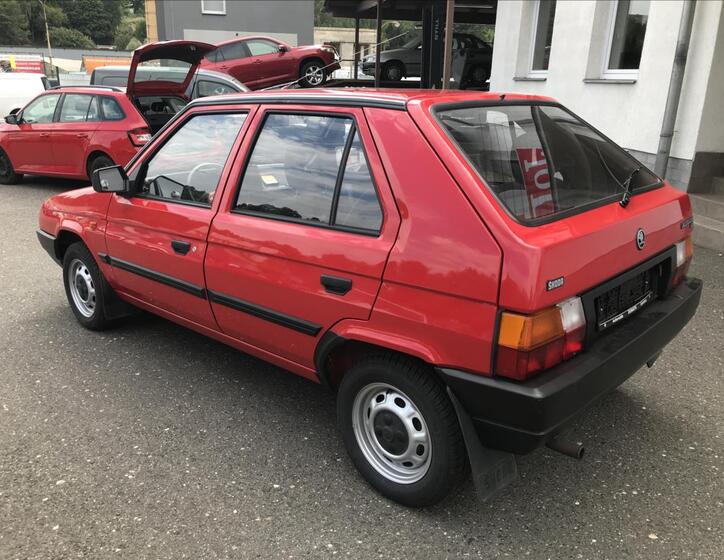 Škoda Favorit 6