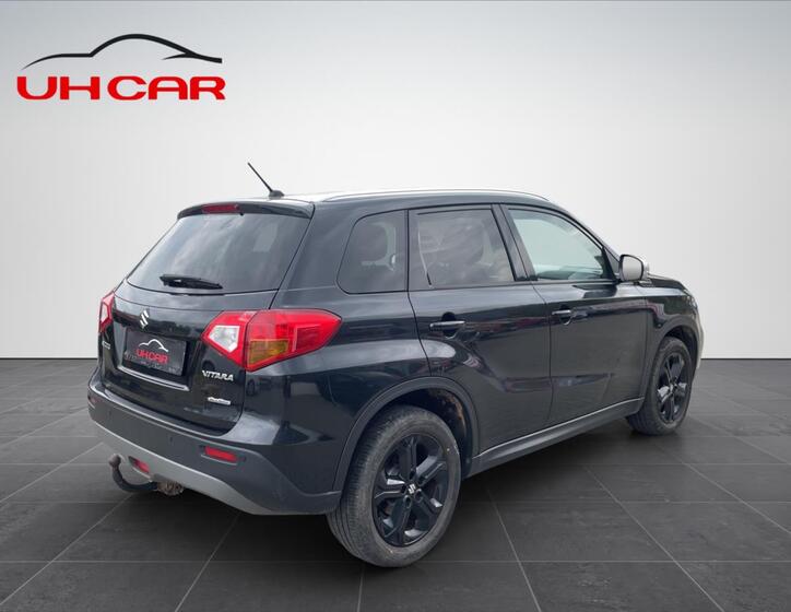 Suzuki Vitara 5