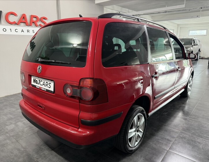 Volkswagen Sharan 5