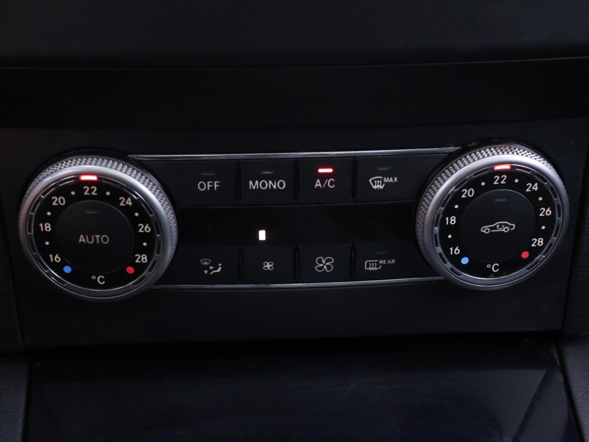 Mercedes-Benz GLK