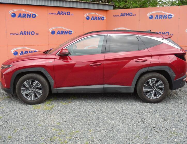 Hyundai Tucson 4