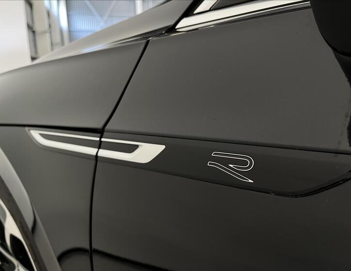 Volkswagen Arteon 30