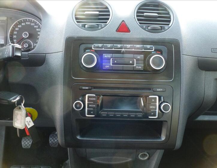 Volkswagen Caddy 33