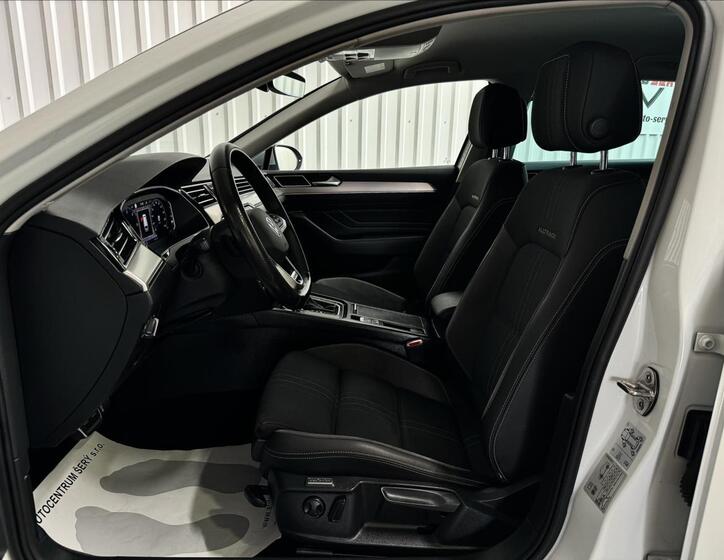 Volkswagen Passat 32