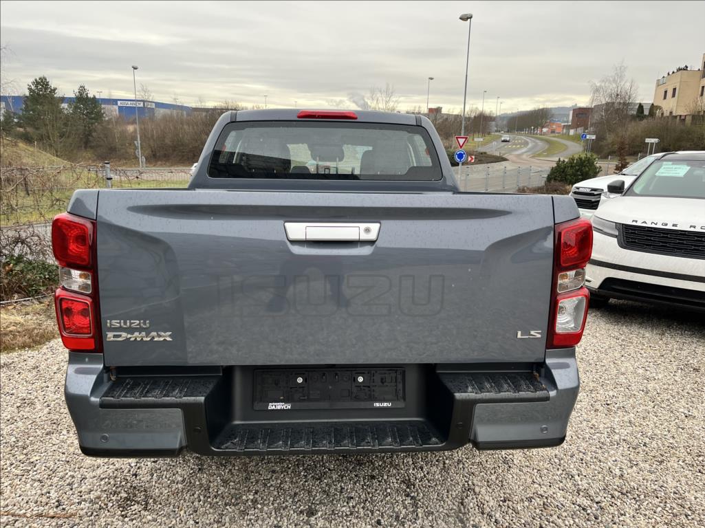 Isuzu D-Max