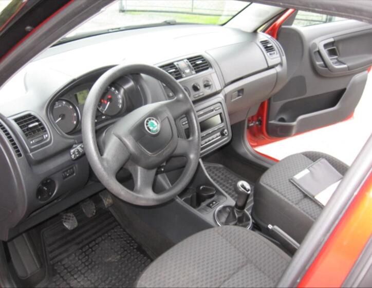 Škoda Fabia 12