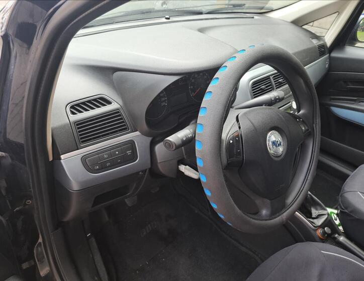 Fiat Grande Punto 25