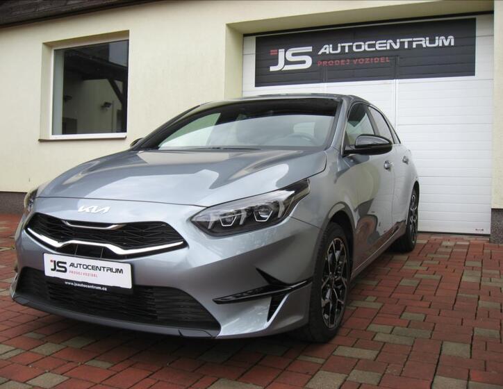KIA Ceed 1