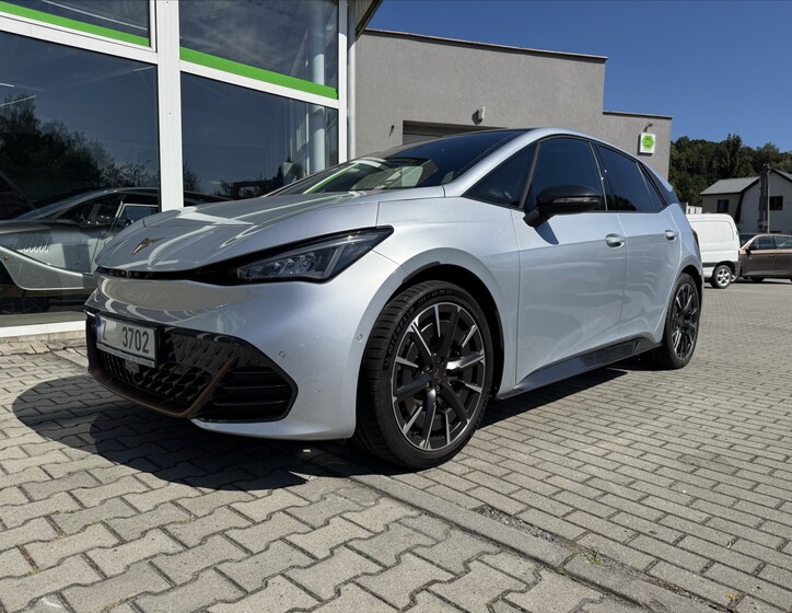 Cupra Born 1