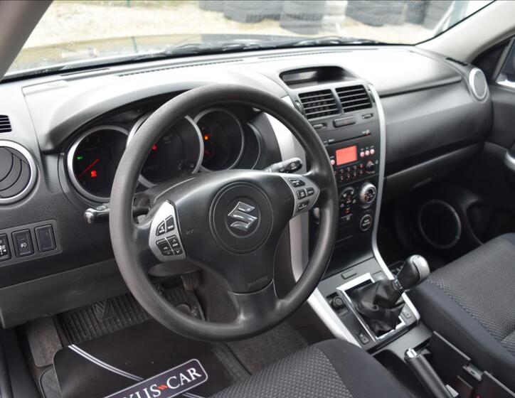 Suzuki Grand Vitara 16