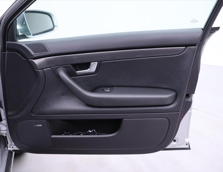 Audi S4 13
