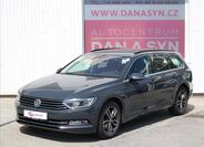 Volkswagen Passat 1